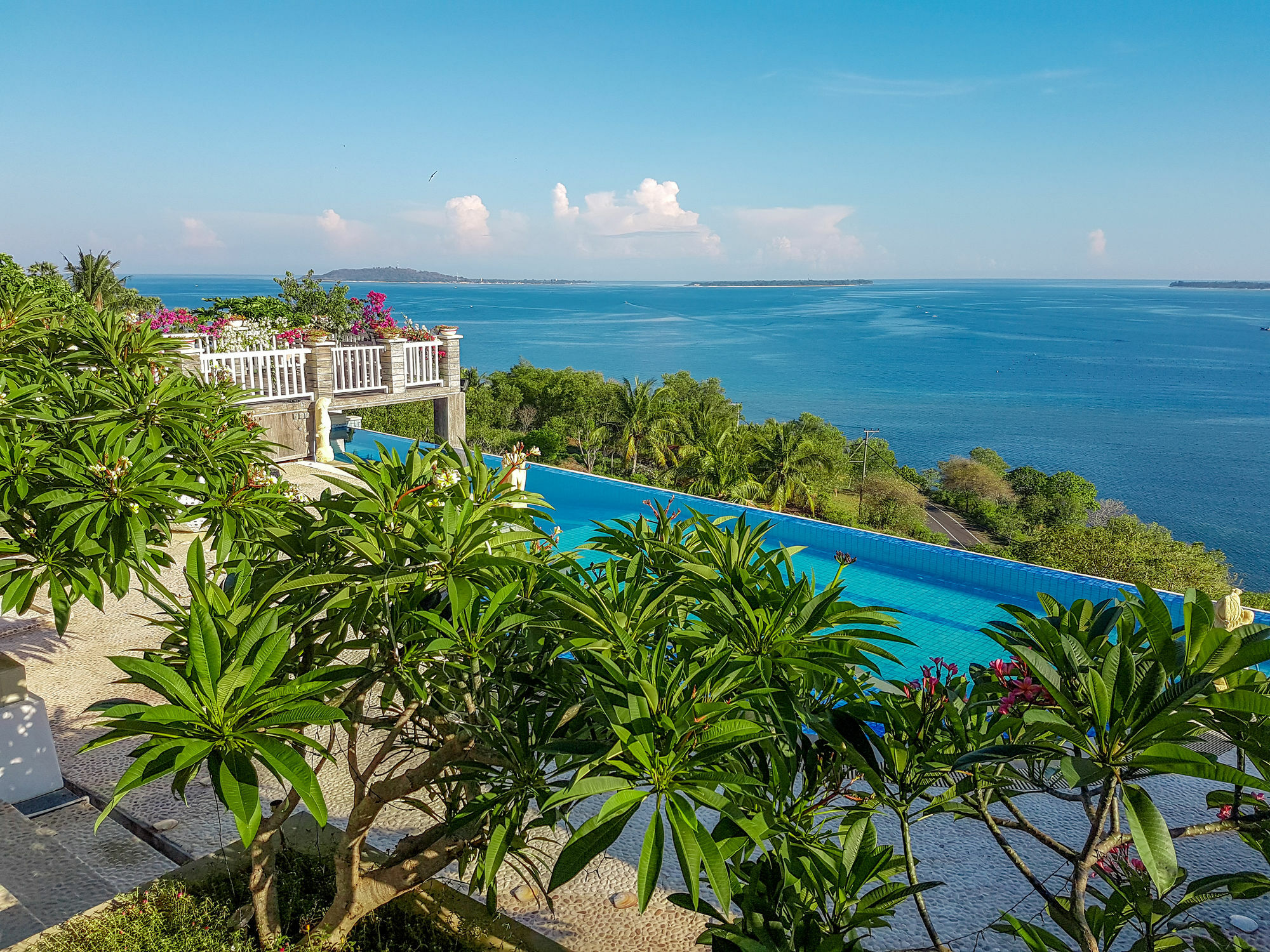 Princess Of Mentigi Bay Teluknarat Exterior foto